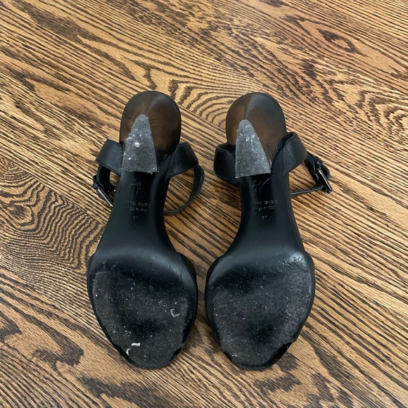 Giuseppe Zanotti sandals - Picture 2 of 7